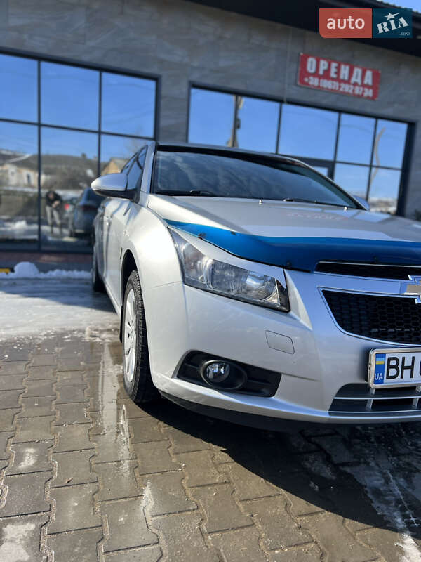 Chevrolet Cruze 2012