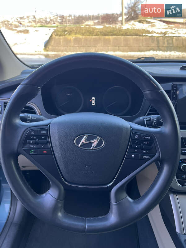 Hyundai Sonata 2015
