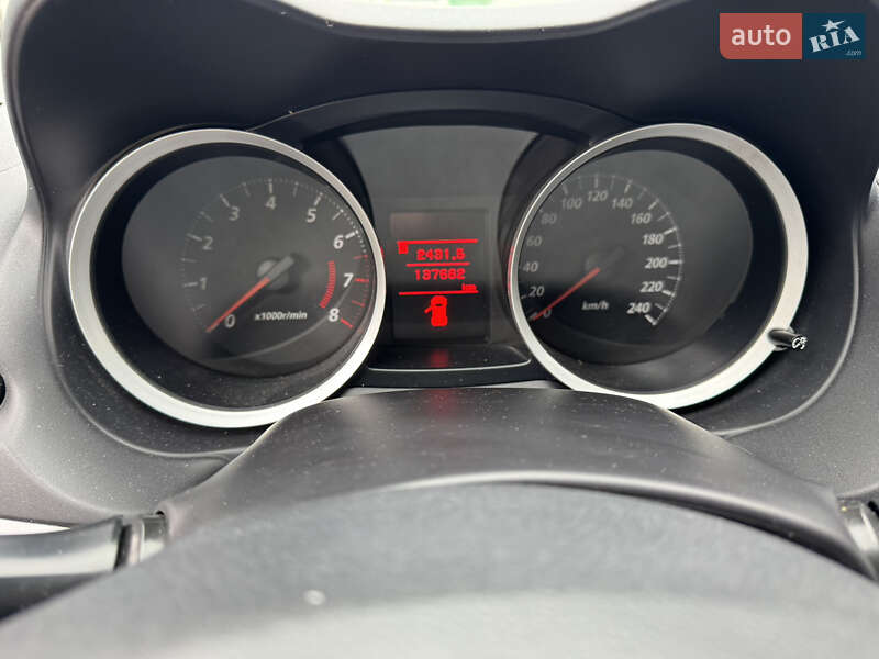 Mitsubishi Lancer 2011