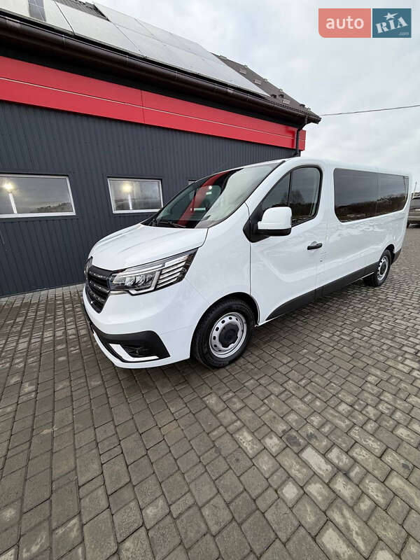 Renault Trafic 2023