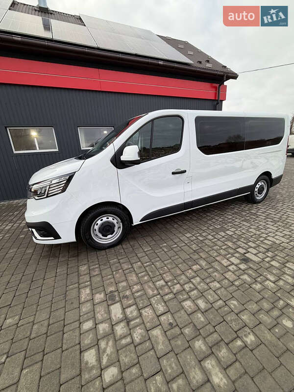 Renault Trafic 2023