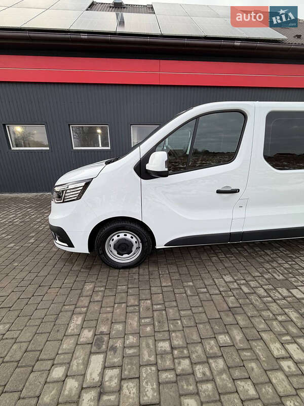 Renault Trafic 2023