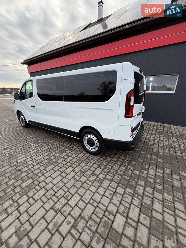 Renault Trafic 2023