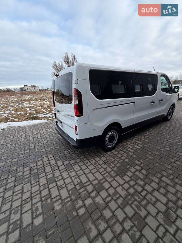 Renault Trafic 2023