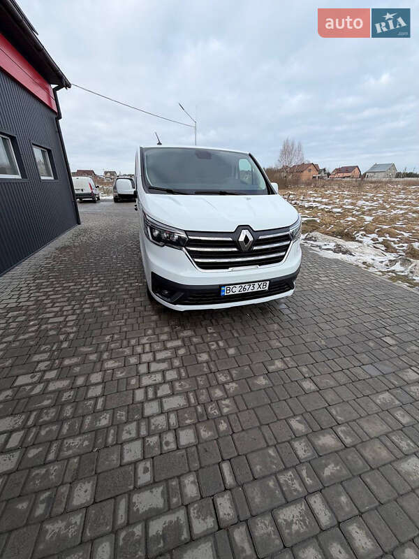 Renault Trafic 2023