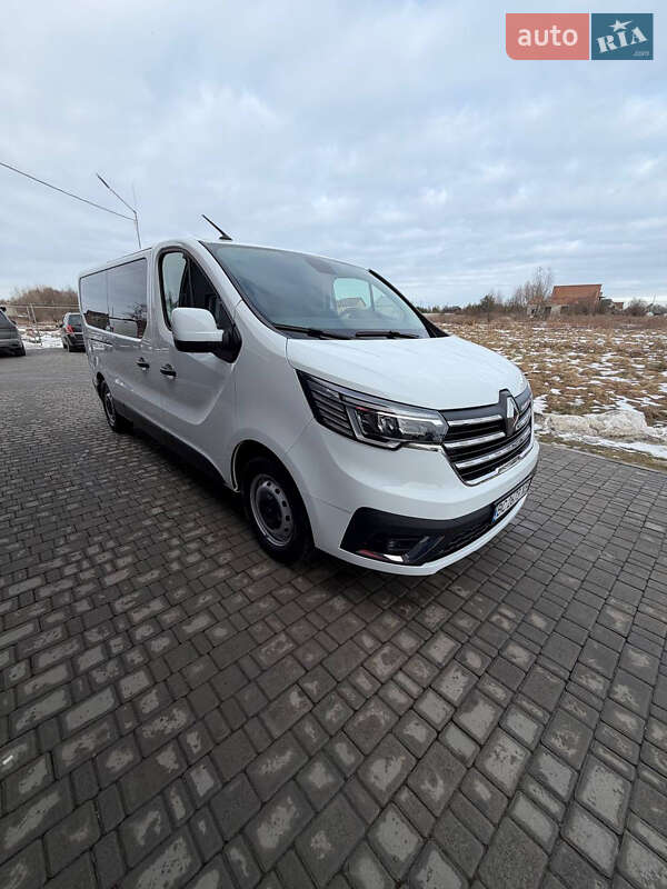 Renault Trafic 2023
