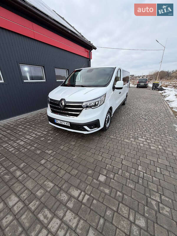 Renault Trafic 2023