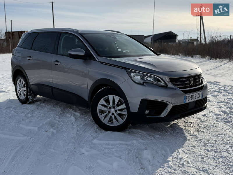 Peugeot 5008 2019