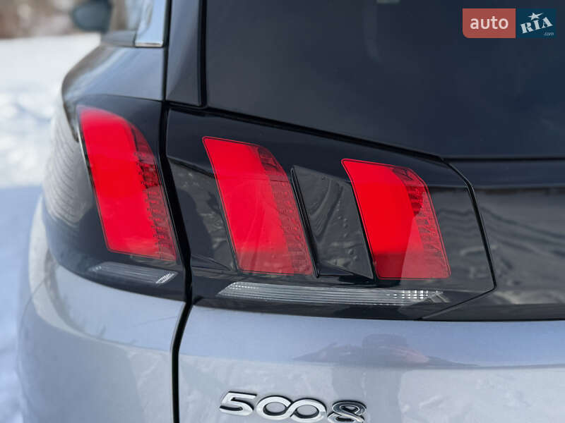 Peugeot 5008 2019