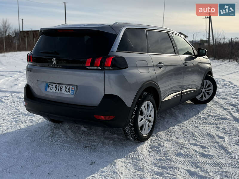 Peugeot 5008 2019