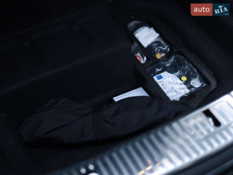 Mercedes-Benz S-Class 2014