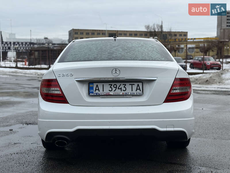 Mercedes-Benz C-Class 2013