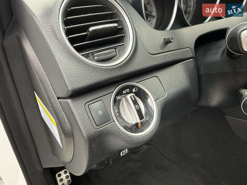 Mercedes-Benz C-Class 2013