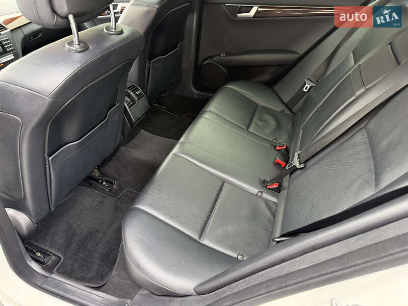 Mercedes-Benz C-Class 2013