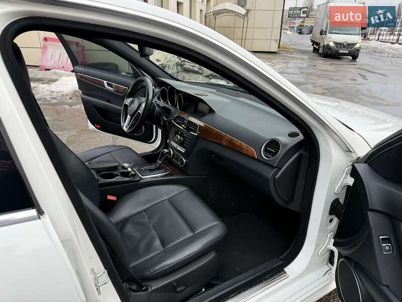 Mercedes-Benz C-Class 2013