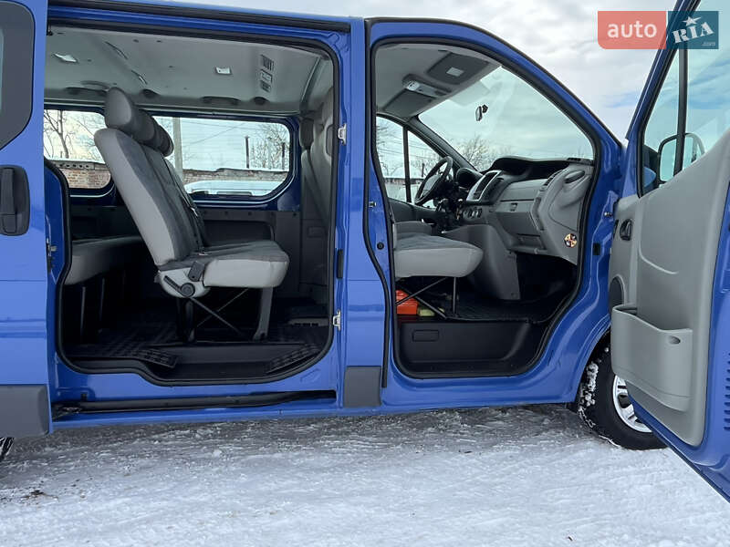 Renault Trafic 2011