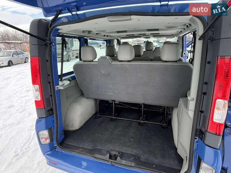 Renault Trafic 2011