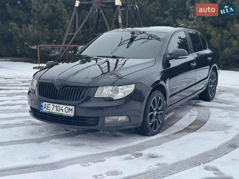 Skoda Superb 2011