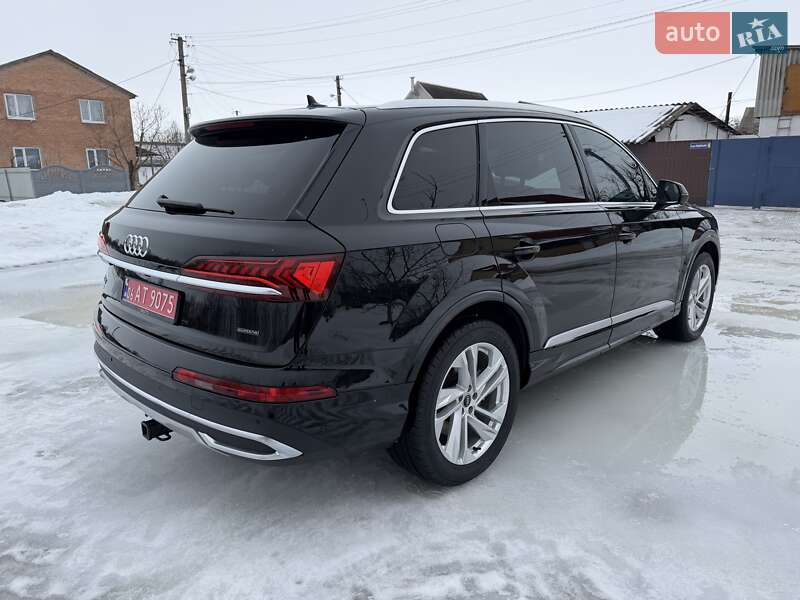 Audi Q7 2021