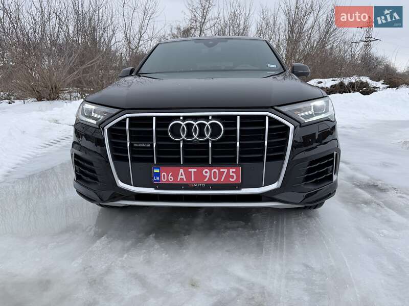 Audi Q7 2021
