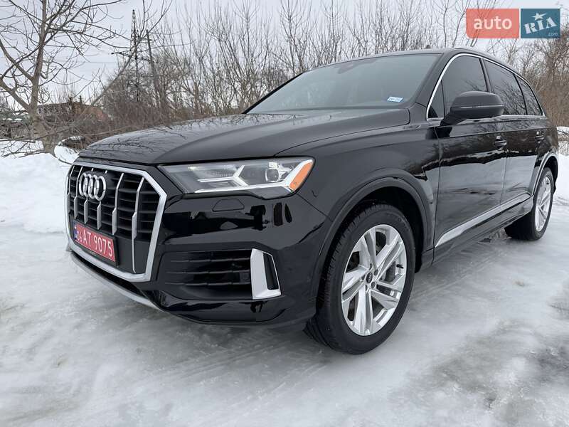 Audi Q7 2021