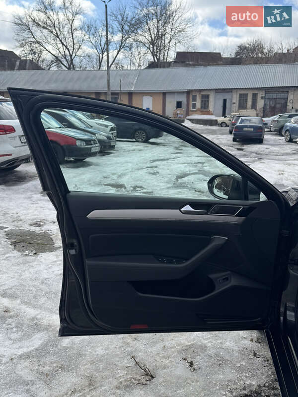 Volkswagen Passat 2019