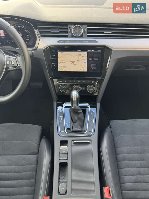 Volkswagen Passat 2019