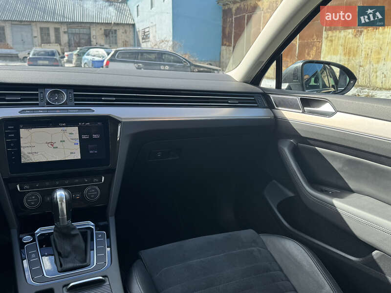 Volkswagen Passat 2019