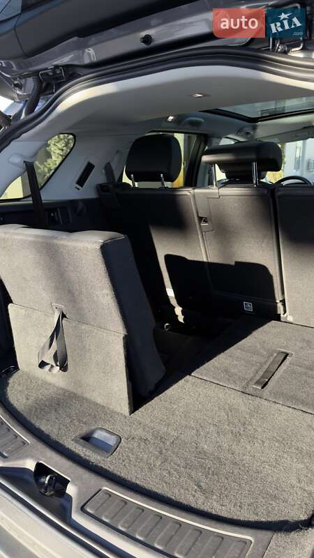 Land Rover Discovery Sport 2015