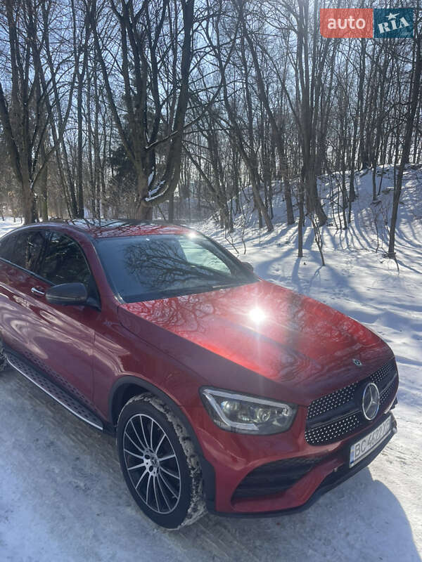 Mercedes-Benz GLC-Class 2019