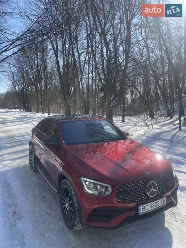 Mercedes-Benz GLC-Class 2019