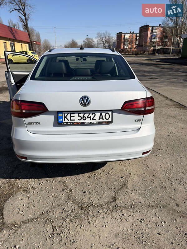 Volkswagen Jetta 2017