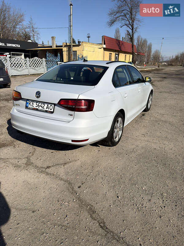 Volkswagen Jetta 2017