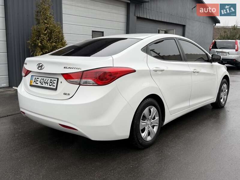 Hyundai Elantra 2014