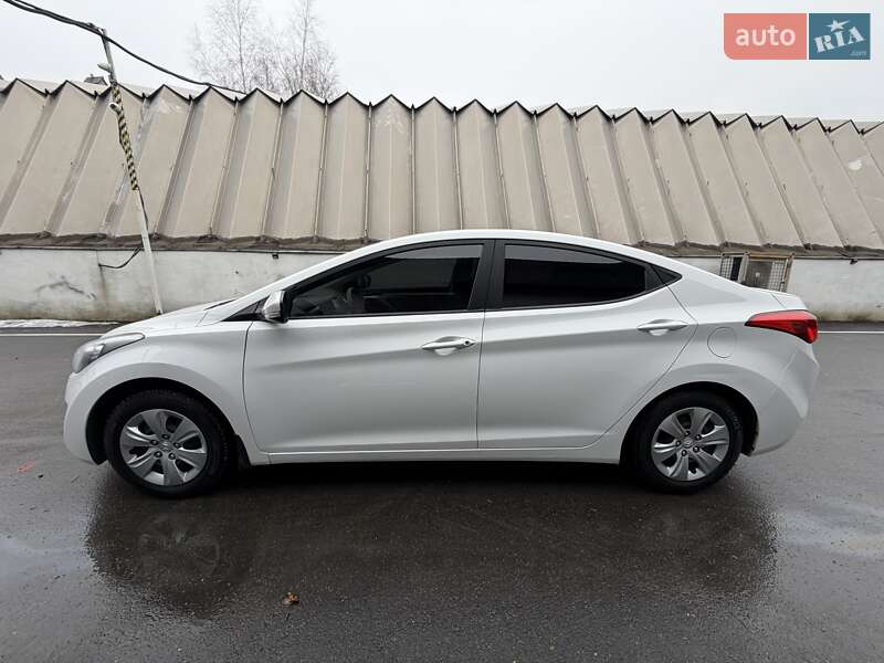 Hyundai Elantra 2014