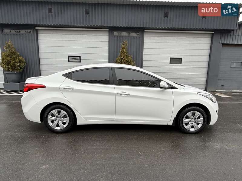 Hyundai Elantra 2014