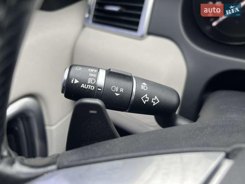 Land Rover Discovery Sport 2016