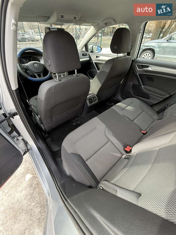 Volkswagen Golf 2015