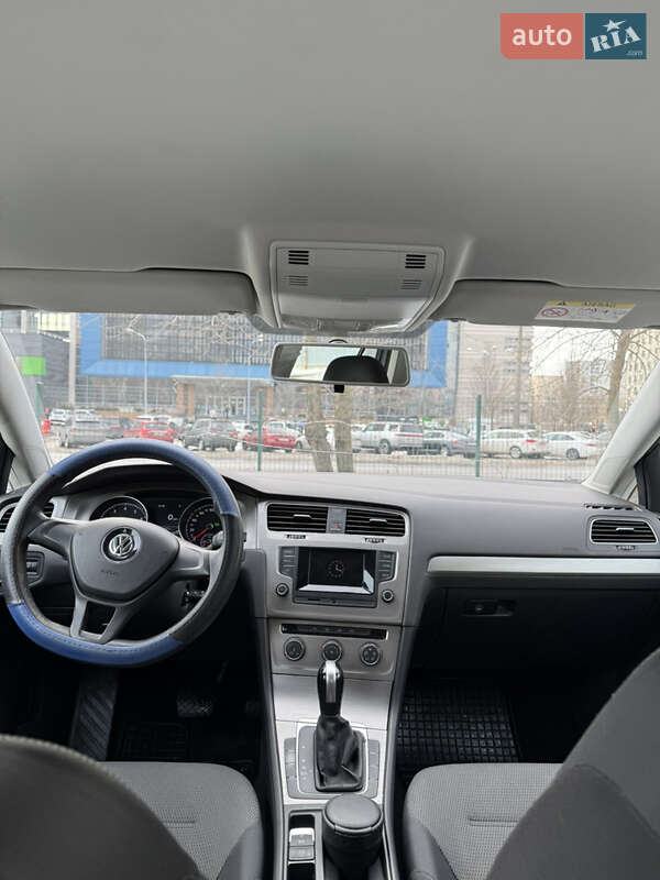 Volkswagen Golf 2015