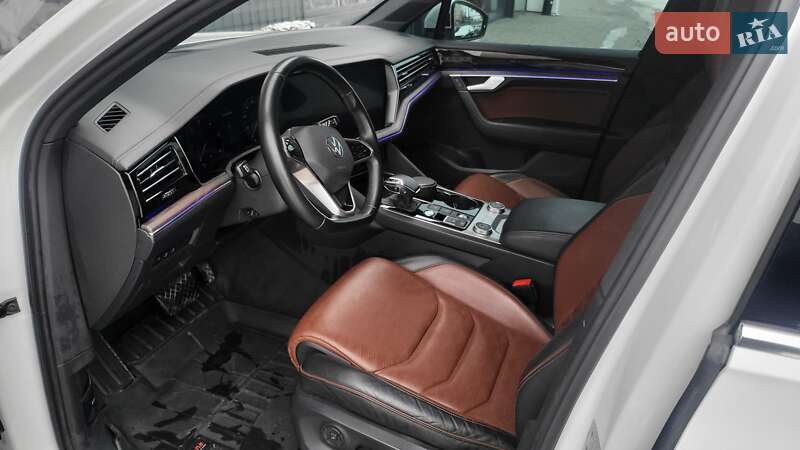 Volkswagen Touareg 2021