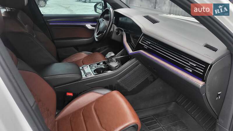 Volkswagen Touareg 2021