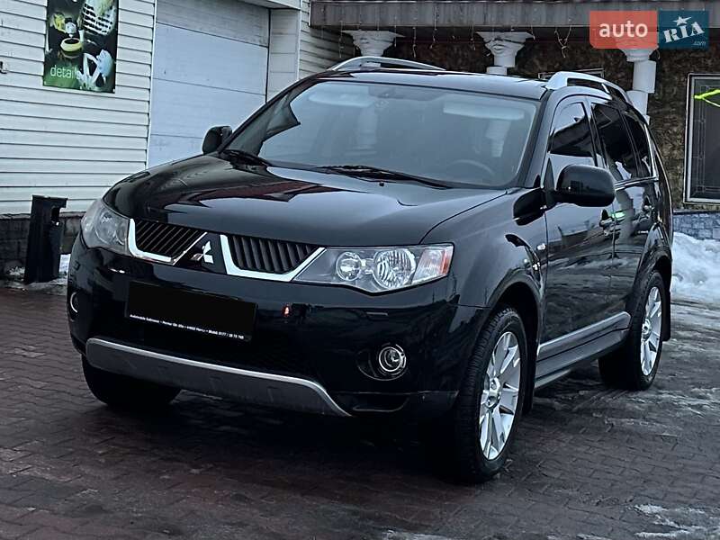 Mitsubishi Outlander XL 2009