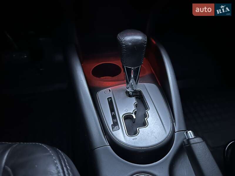 Mitsubishi Outlander XL 2009