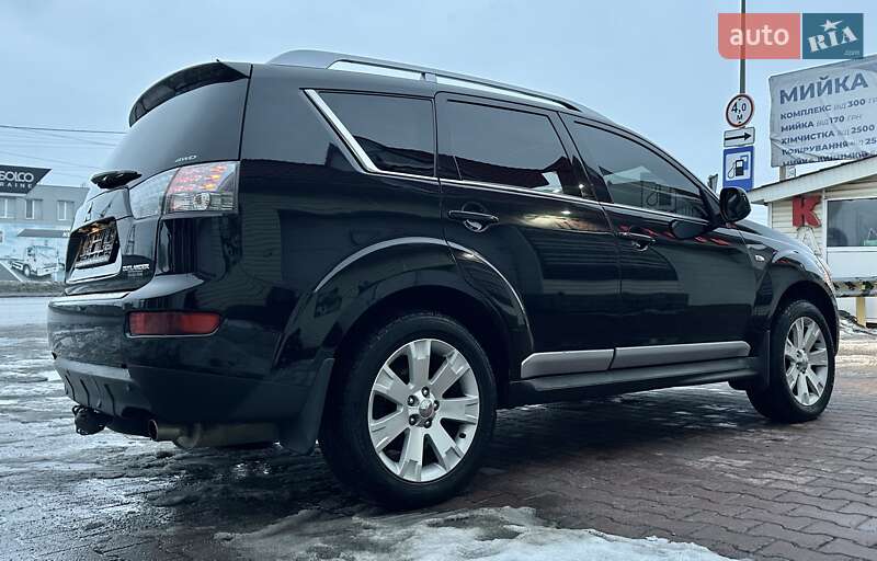 Mitsubishi Outlander XL 2009