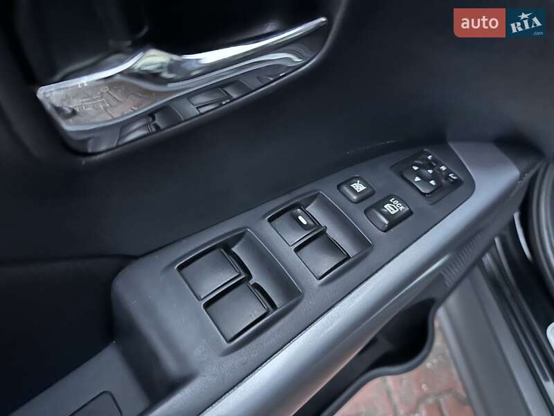 Mitsubishi Outlander XL 2009