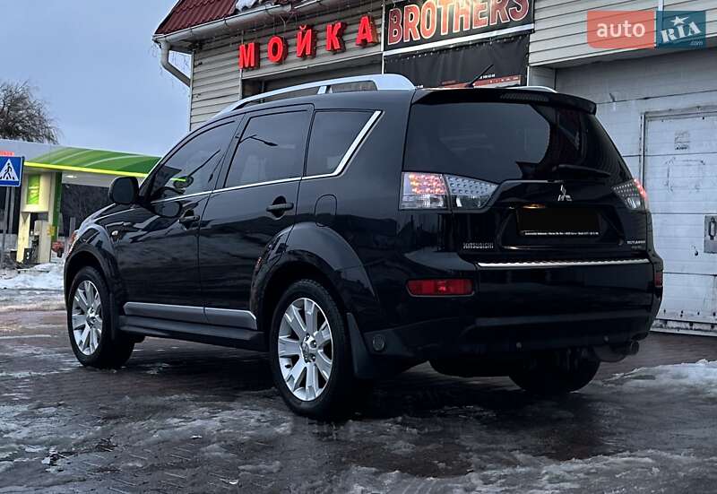 Mitsubishi Outlander XL 2009