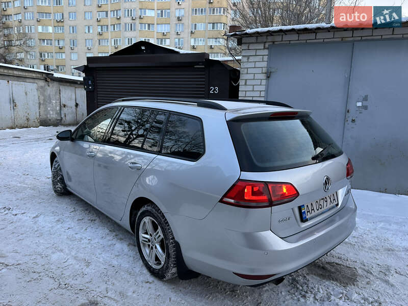 Volkswagen Golf 2013