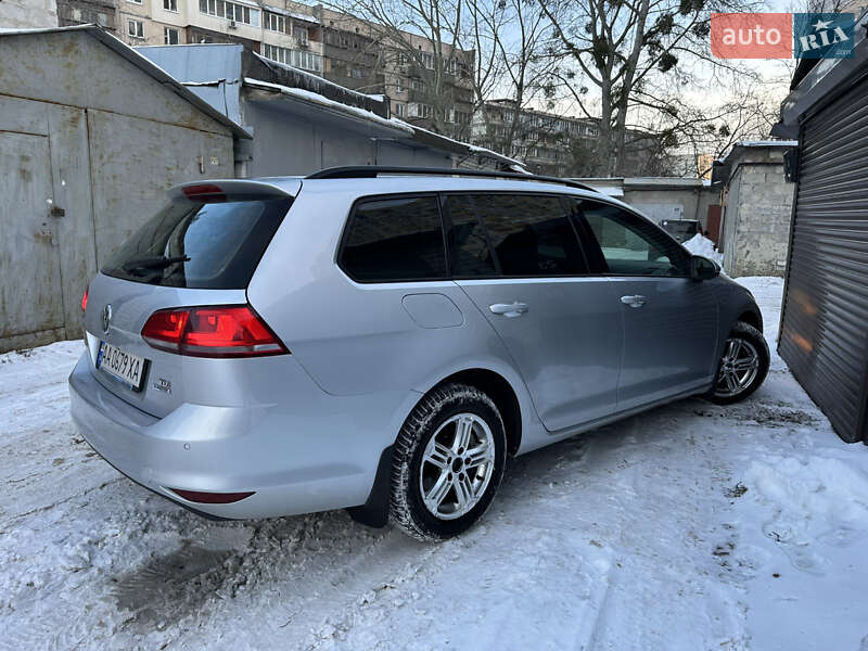 Volkswagen Golf 2013