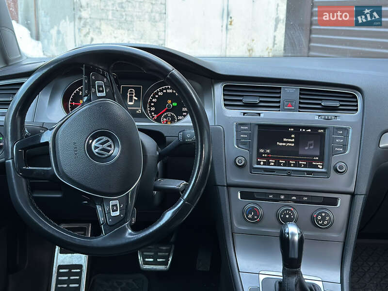 Volkswagen Golf 2013