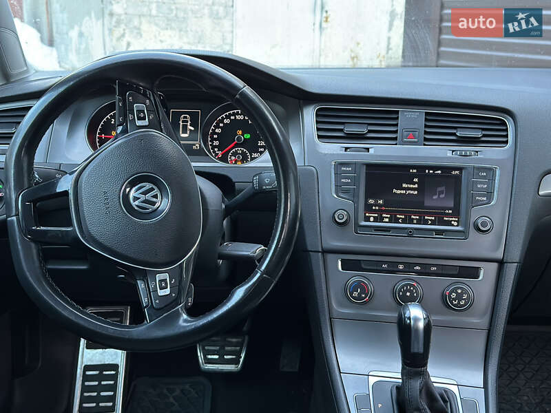 Volkswagen Golf 2013